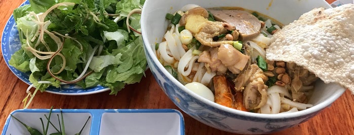 Mỳ Quảng Đà Nẵng Quê Tôi is one of Food.