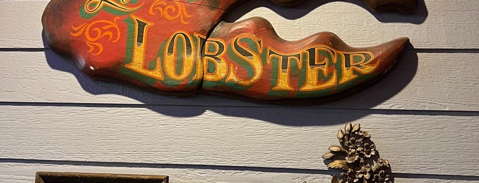 Geddy's Pub is one of Portland & Bar Harbor, Maine.