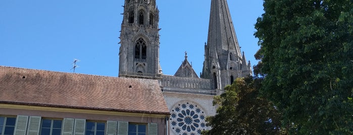 Cathédrale Notre-Dame de Chartres is one of Europe to-do.