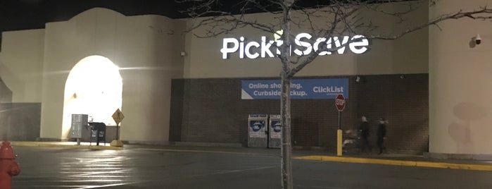 Pick 'n Save is one of Must-visit Food and Drink Shops in Franklin.
