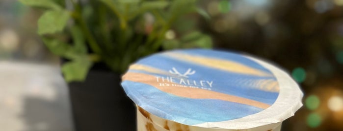 The Alley is one of BKK_Tea/ Chocolate/ Juice Bar.