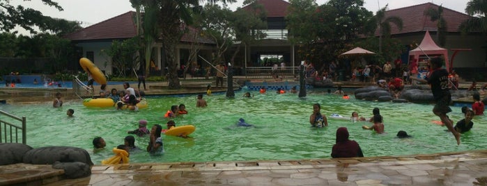 Citra Harmony Water Park is one of Kolam Sda.