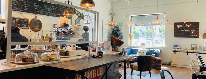 Humbled Coffeehouse is one of Tempat yang Disukai Robert.