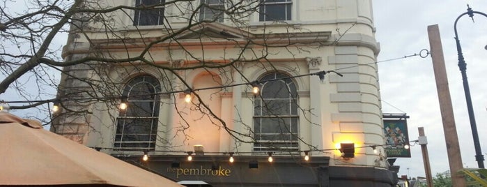 The Pembroke Castle is one of London Pubs.