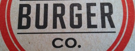 New York Burger Co. is one of สถานที่ที่บันทึกไว้ของ Christopher.