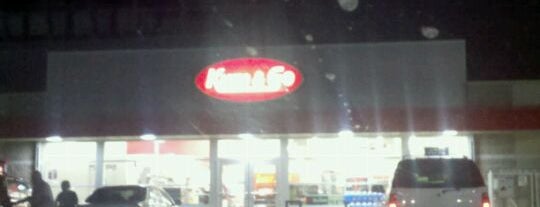 Kum & Go is one of Orte, die Randallynn gefallen.