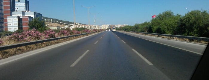 İzmir - Çeşme Otoyolu is one of İlkay'ın Beğendiği Mekanlar.