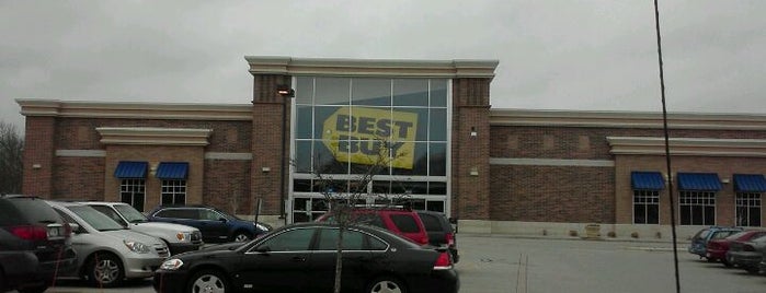 Best Buy is one of Rob’s Liked Places.