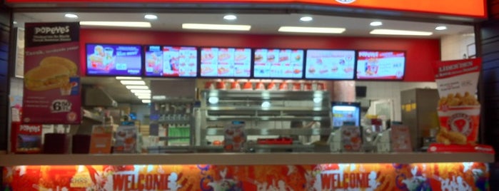 Popeyes Louisiana Kitchen is one of Güçlüさんのお気に入りスポット.