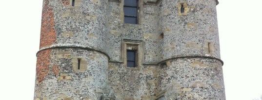 Donnington Castle is one of Europe To-do list.
