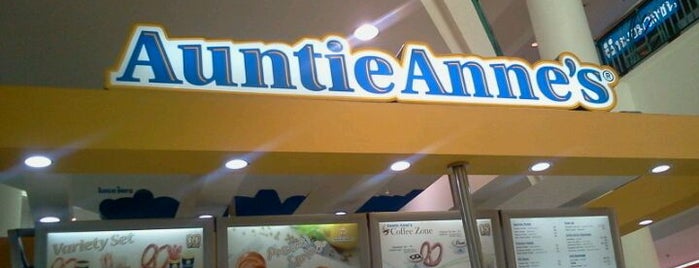 Auntie Anne's is one of Pracha🐼🍌’s Liked Places.