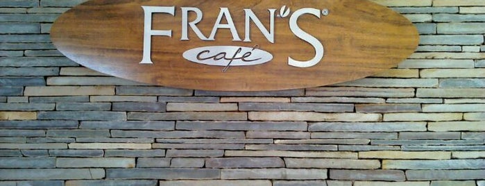 Fran's Café is one of Tempat yang Disukai Galdino.