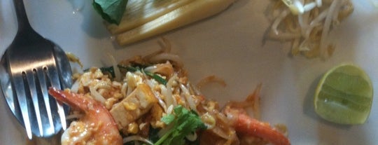 Len Zen Boat Noodle is one of I Love Ramen & Noodles!.