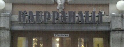 Tampereen Kauppahalli is one of Tempat yang Disukai Sirpa.