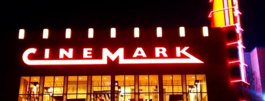 Cinemark is one of Justinさんのお気に入りスポット.