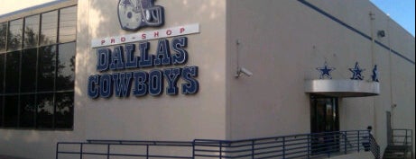 Dallas Cowboys Pro Shop Outlet is one of Places to try.