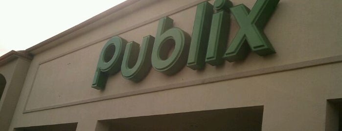 Publix is one of Bradleyさんのお気に入りスポット.