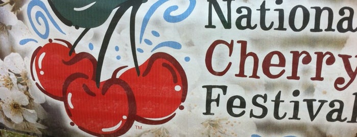 National Cherry Festival is one of สถานที่ที่ Harry ถูกใจ.