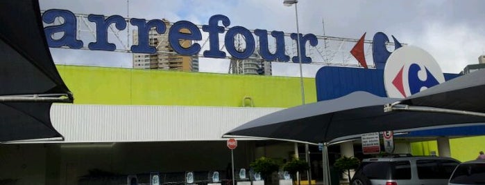Carrefour is one of Locais curtidos por Ana Beatriz.