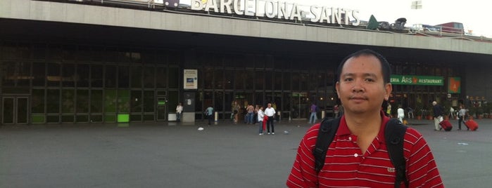 Barcelona Sants Railway Station is one of Barcelona Place I visited.