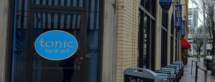 Tonic Bar And Grill is one of Summer Gallery Crawl & Cosmo Pittsburgh 2012.