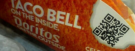 Taco Bell is one of Lugares favoritos de Jamie.