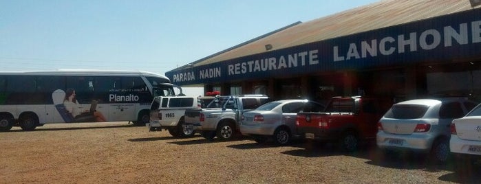 Restaurante Parada Nadin is one of Káren’s Liked Places.