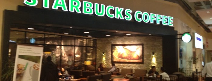Starbucks is one of Mis Sitios Favoritos.