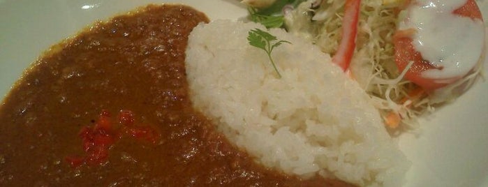 新宿中村屋 インドカリーの店 恵比寿店 is one of Ebisu Hiroo Daikanyama Restaurant 1.