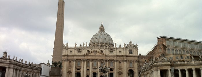 Basilica di San Pietro in Vaticano is one of Места, исполняющие желания.