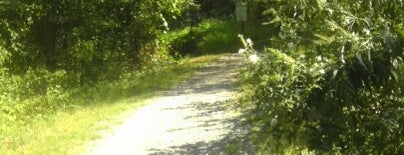 Cedar Lakes Nature Trail is one of Orte, die Silvestre gefallen.