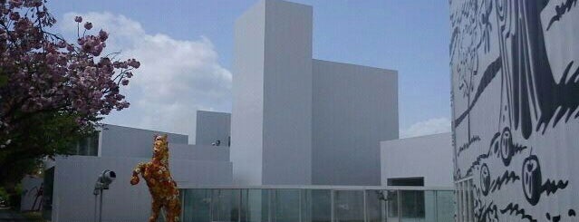 Towada Art Center is one of Jpn_Museums2.