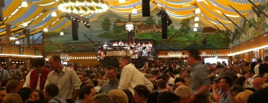 Fischer Vroni is one of Oktoberfest all big tents todo list.