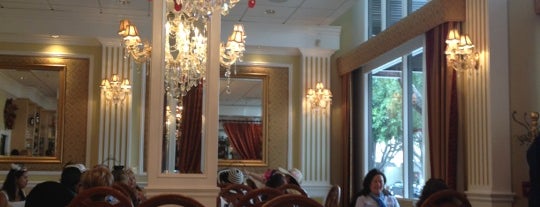 Scarlet Tea Room and Fine Dining is one of **eat around LA**.