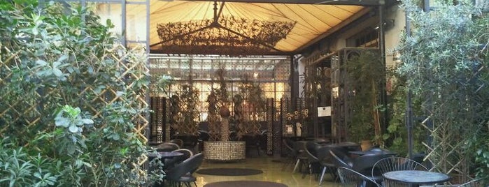10 Corso Como is one of Best places in Milan.