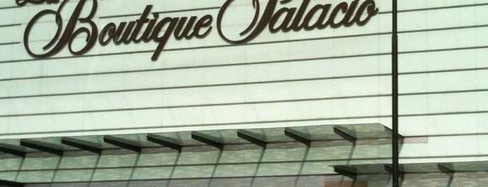La Boutique Palacio is one of Posti che sono piaciuti a Stephania.
