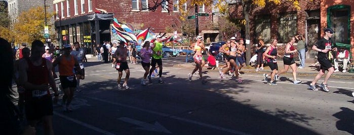 Chicago Marathon Mile Marker 20 is one of Autumn Activities.