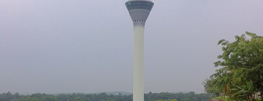 Kuala Lumpur International Airport (KUL) Terminal 1 is one of World Airports.