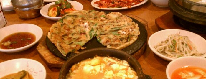 빛고을순두부 is one of ♥ Columbia Pike.