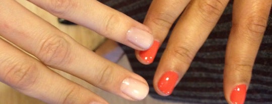 Beauty Nails is one of Kendylさんのお気に入りスポット.
