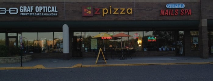 zpizza is one of Lugares favoritos de Nathan.