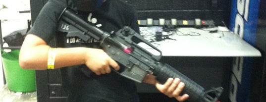 Stryker Airsoft is one of Shashankさんのお気に入りスポット.