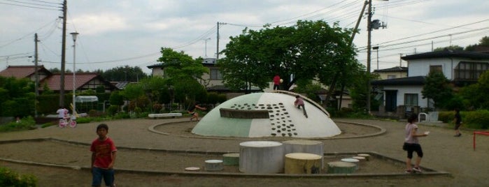 松園東児童公園 (かめ公園) is one of Park in Morioka.