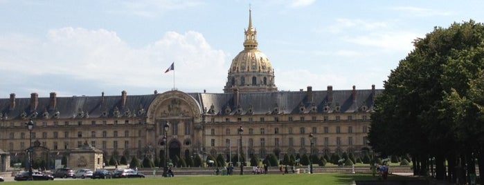 Esplanade des Invalides is one of list paris.