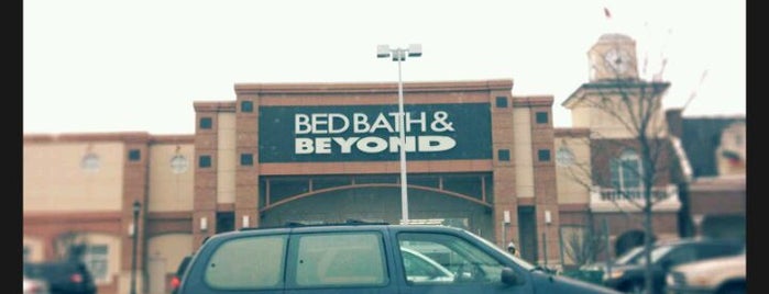 Bed Bath & Beyond is one of Lieux sauvegardés par Cathy.
