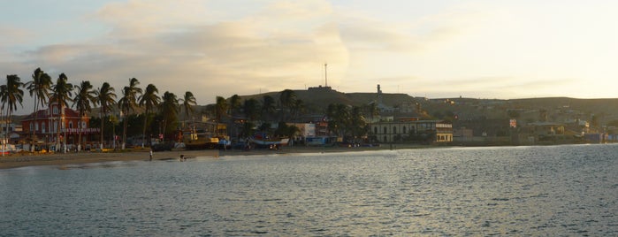 Malecón de paita is one of El Mar de Grau.