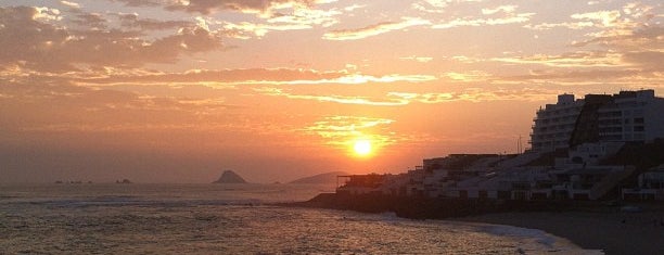 Playa Caballeros is one of Orte, die Lorena gefallen.