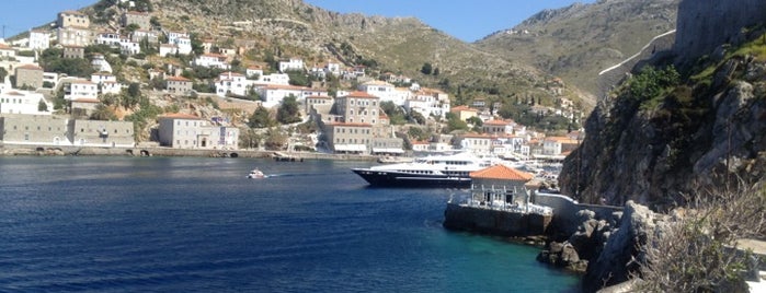 Omilos is one of Hydra!.