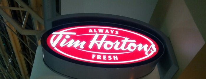 Tim Hortons is one of Orte, die Dan gefallen.