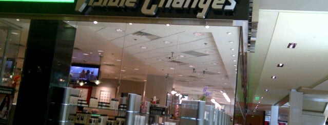 Visible Changes (inside Galleria 1) is one of Patrickさんのお気に入りスポット.